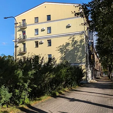 Golden Luxury Narva